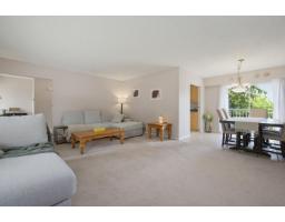 19671 49 Avenue, Langley, BC V3A3R2 Photo 9