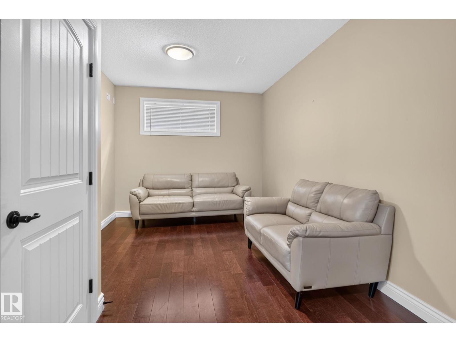 2489 MARTELL CR NW - 33