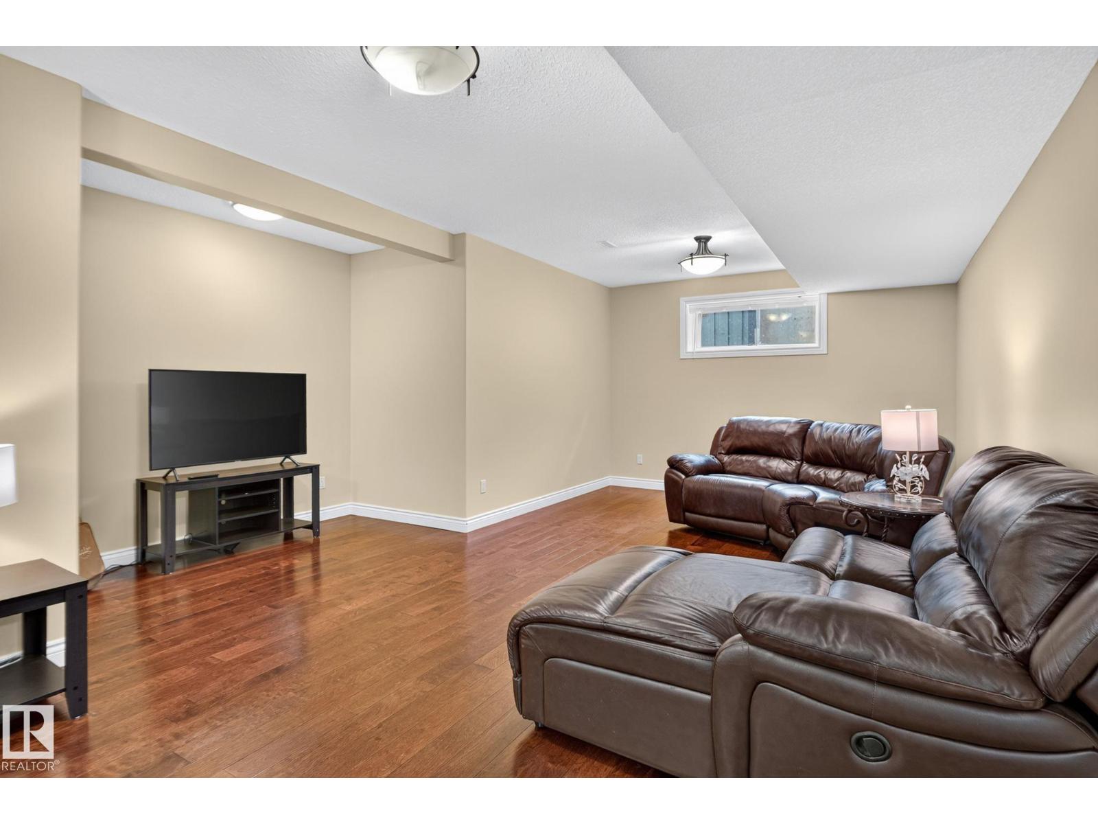 2489 MARTELL CR NW - 36