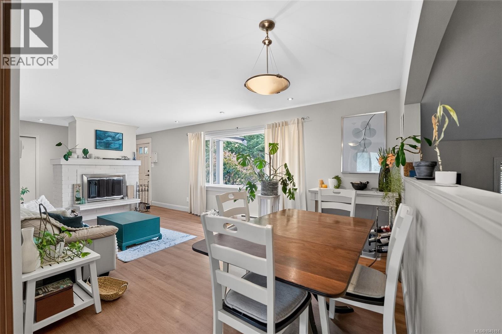 5236 Burnham Cres - 12
