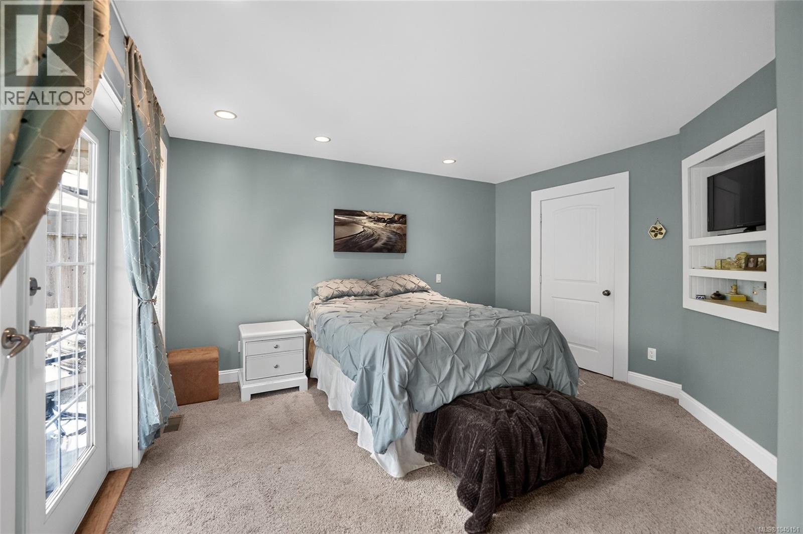 5236 Burnham Cres - 7