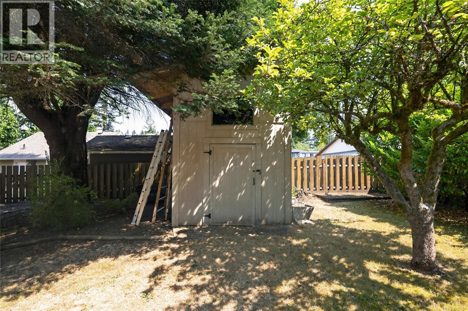 5236 Burnham Cres - 47
