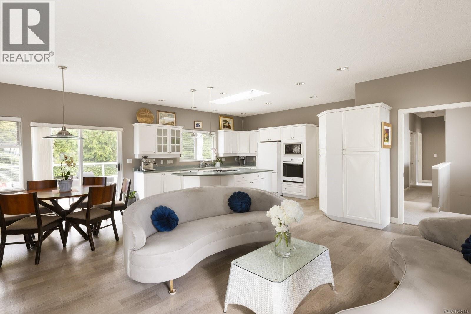 2980 Sea View Rd - Image 17