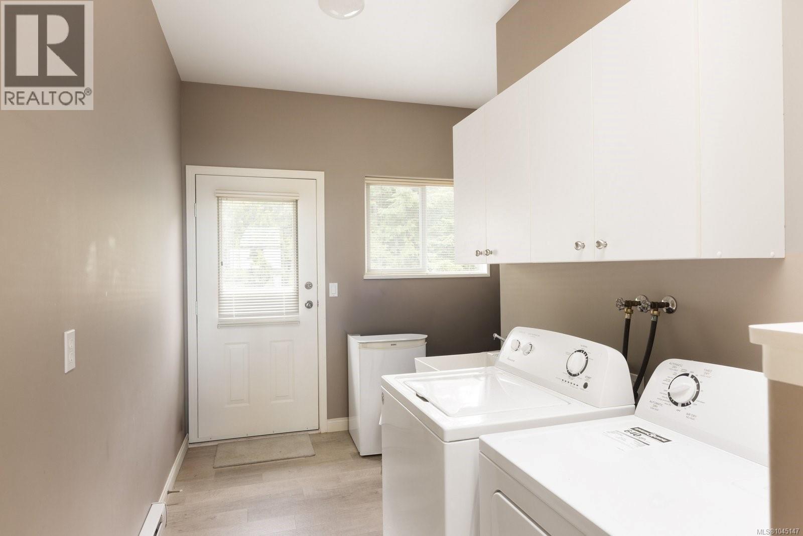 2980 Sea View Rd - 32