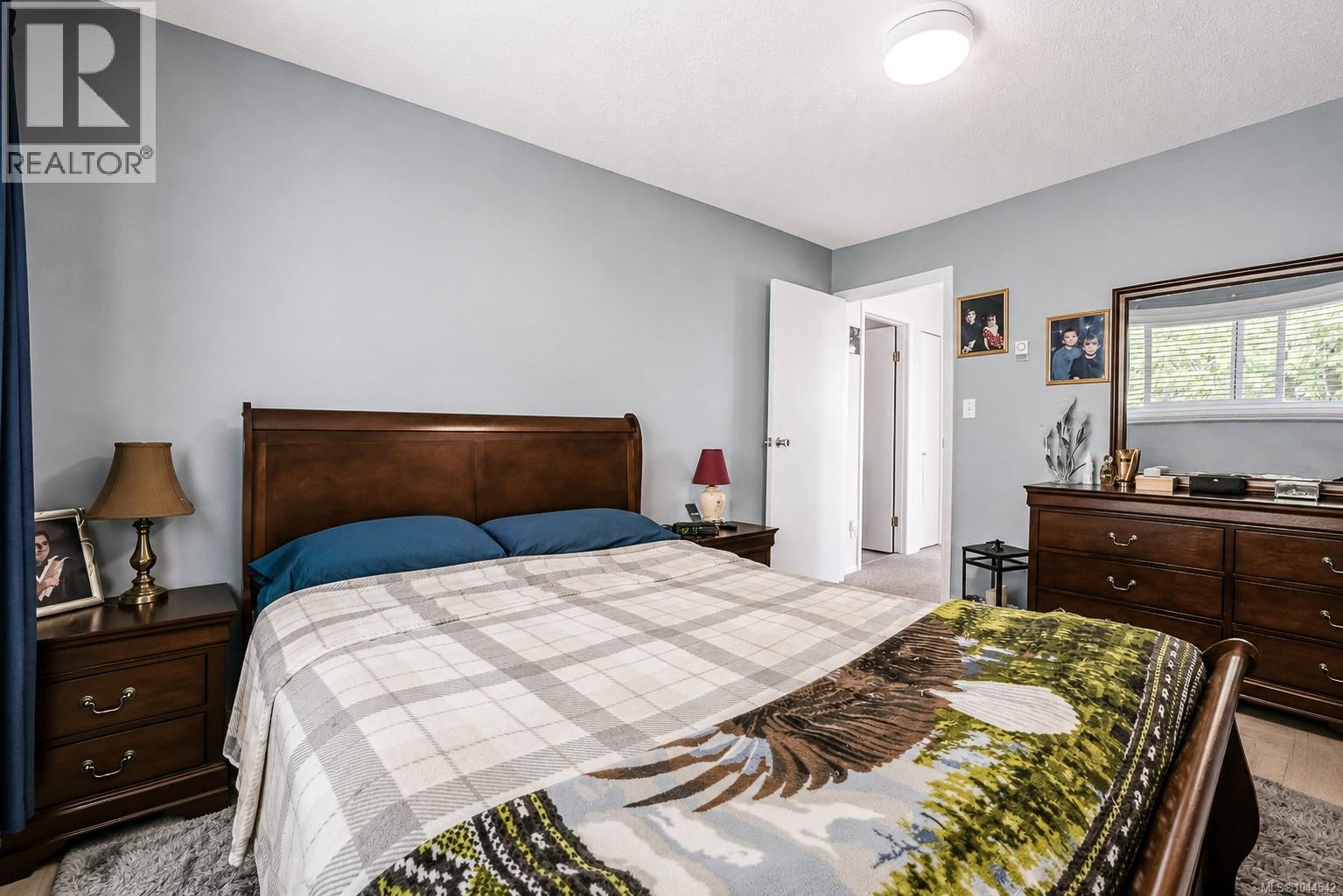 #14 1184 Clarke Rd - Image 17