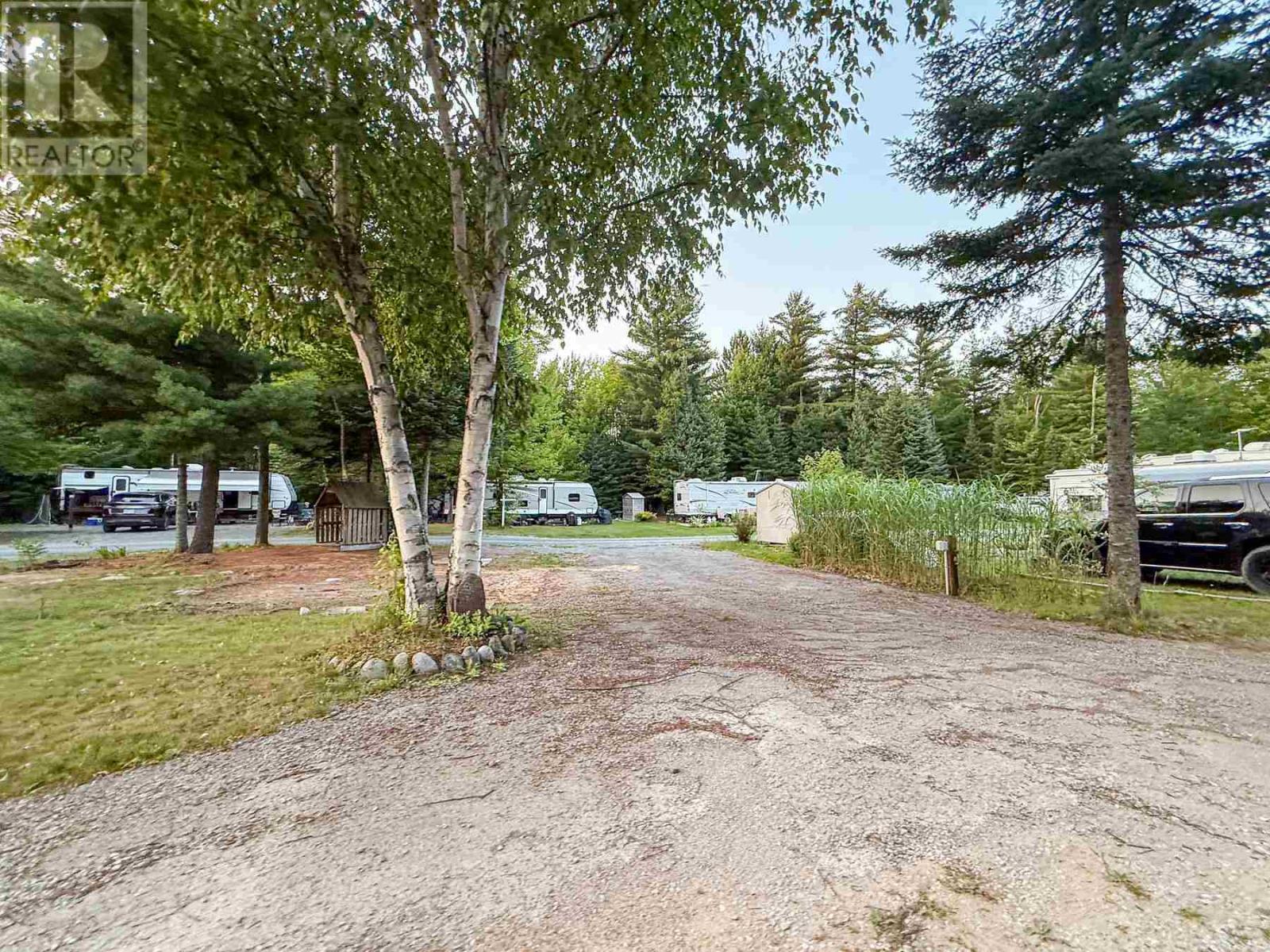 219 - 626 Airport RD - Image 49