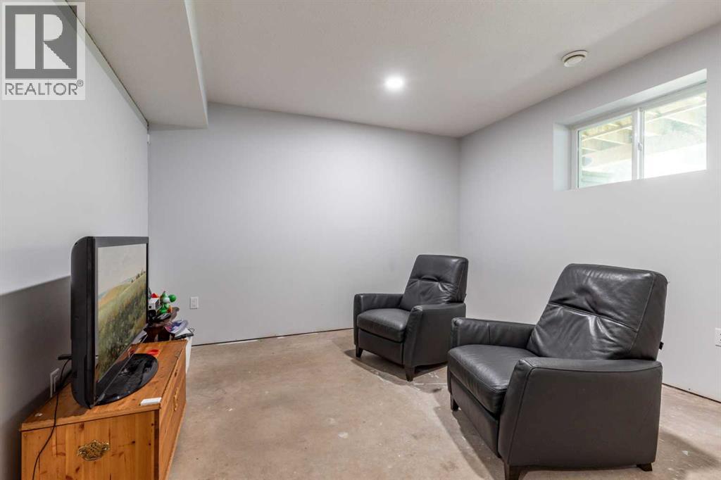 26 Ranchlands Way NE - Image 33