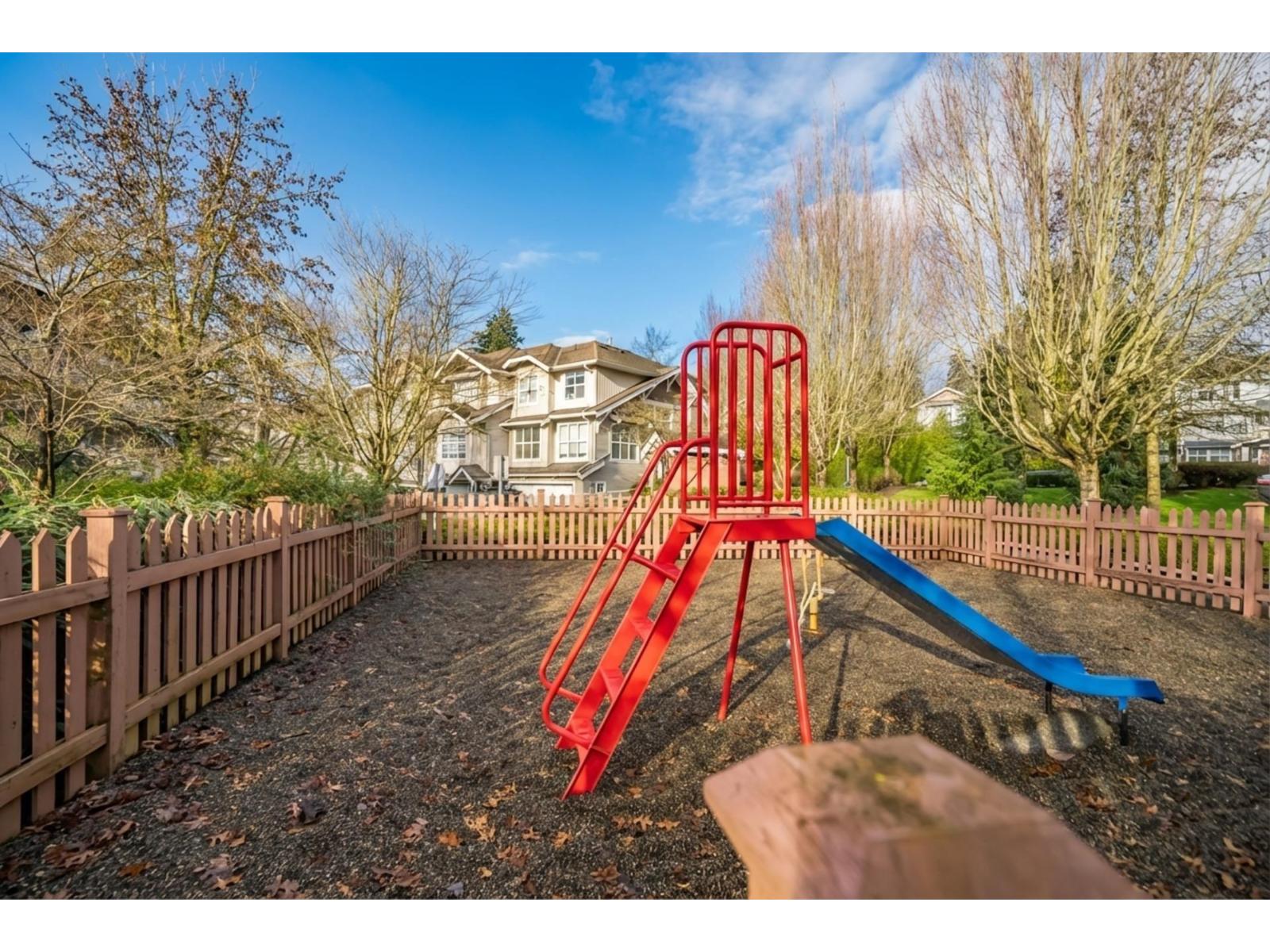 2 Bed, 3 Bath House for Sale in Langley – 46 20460 66 AVENUE, Langley – MLS# R3153304 - Image 30