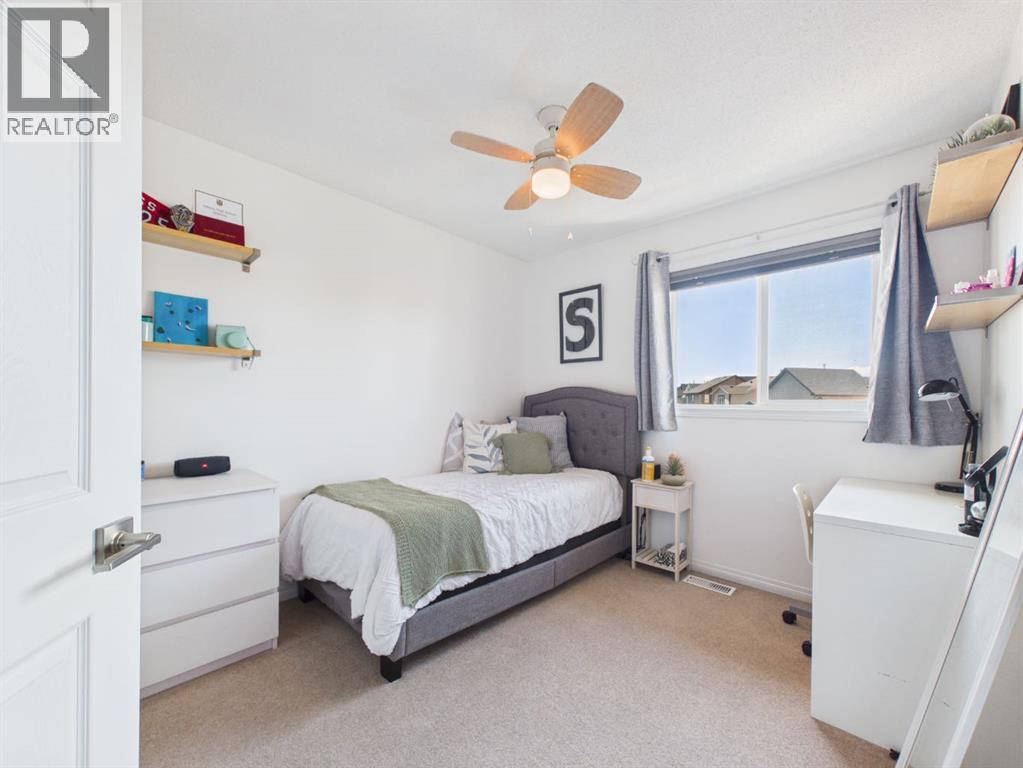 2049 New Brighton Gardens SE - 26