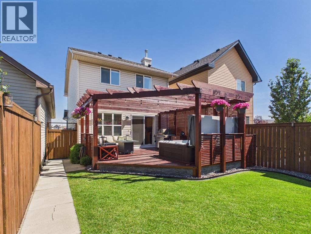 2049 New Brighton Gardens SE - 5