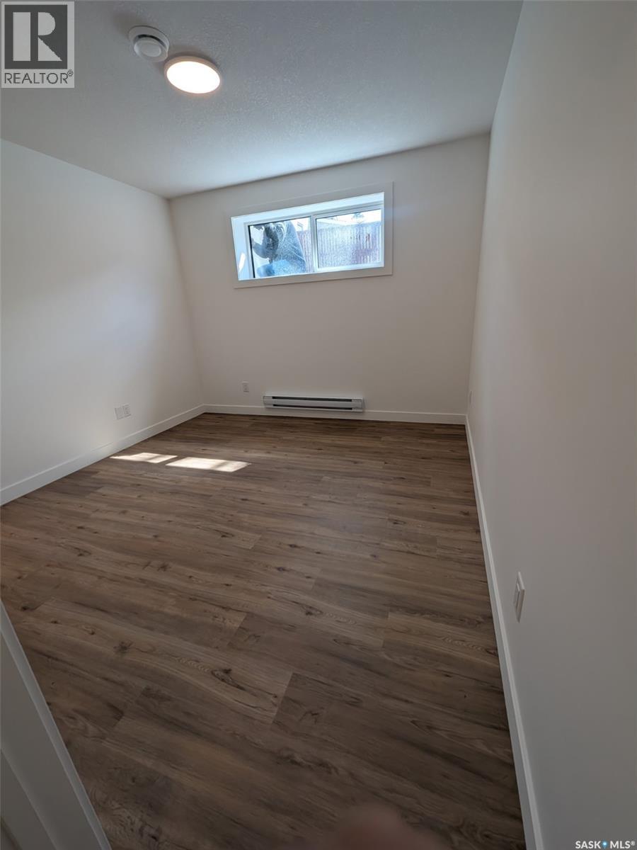 2460 Lindsay STREET - 22