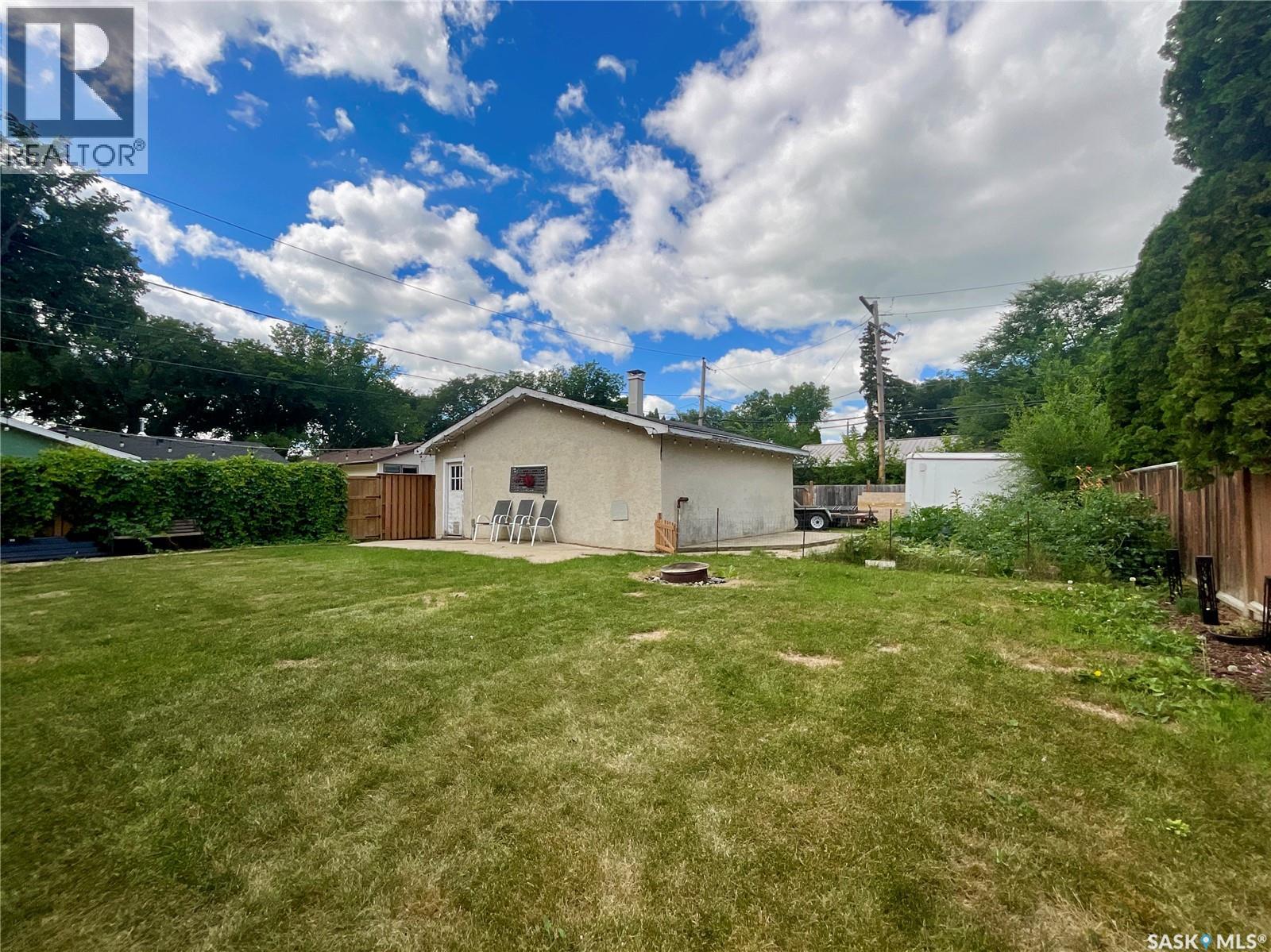 68 Cameron CRESCENT - 57