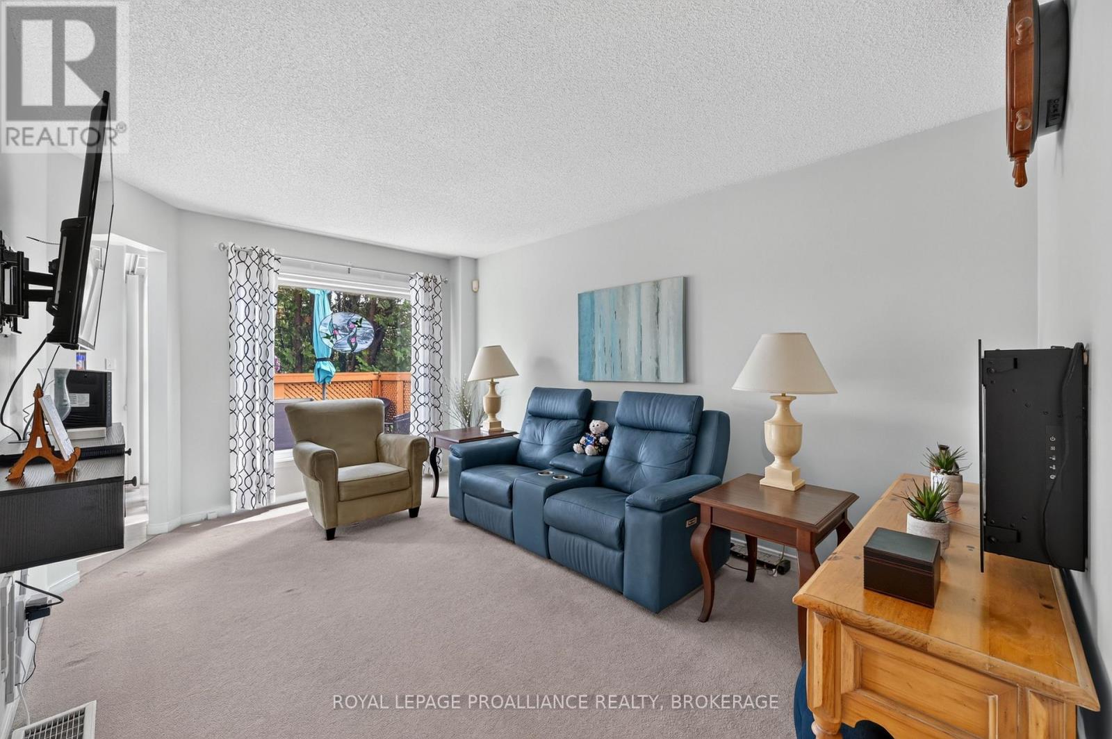 393 MALABAR DRIVE - Image 14