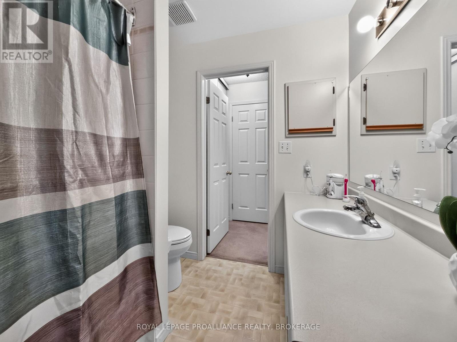393 MALABAR DRIVE - 21