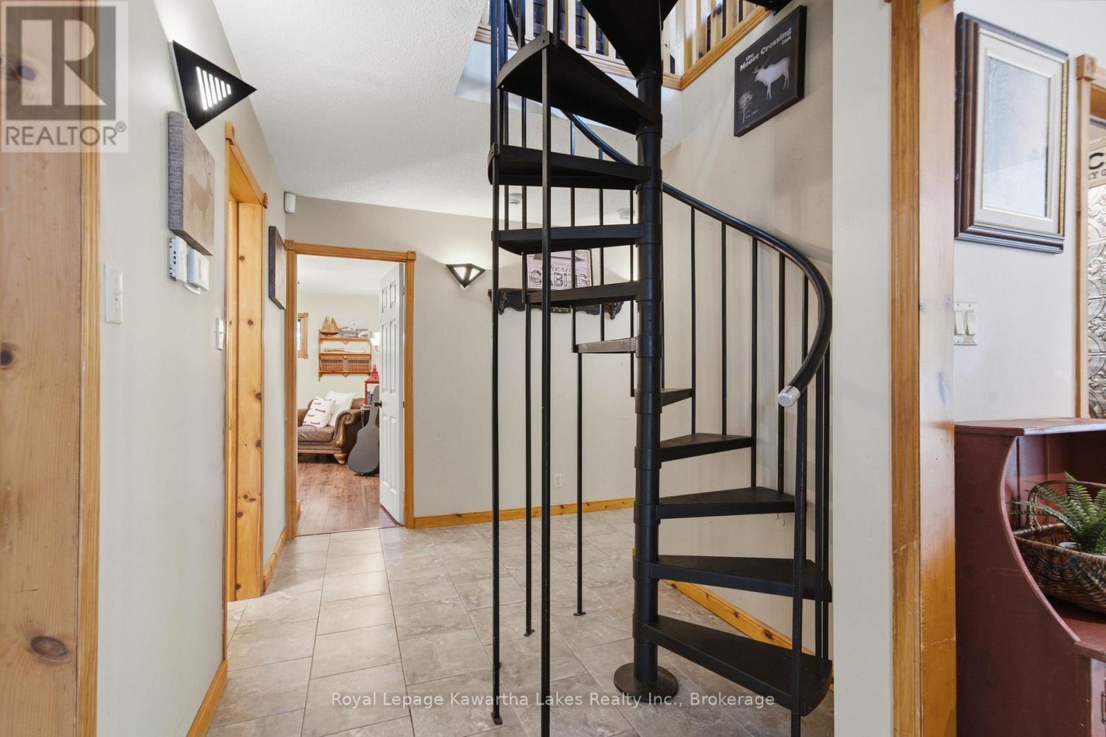 100 PINEWOOD BOULEVARD - 24