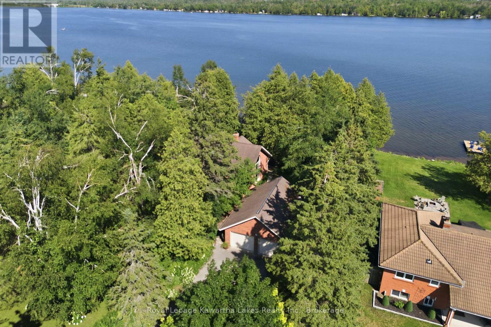 100 PINEWOOD BOULEVARD - Image 45