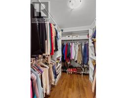 48 Squires Avenue thumbnail 23