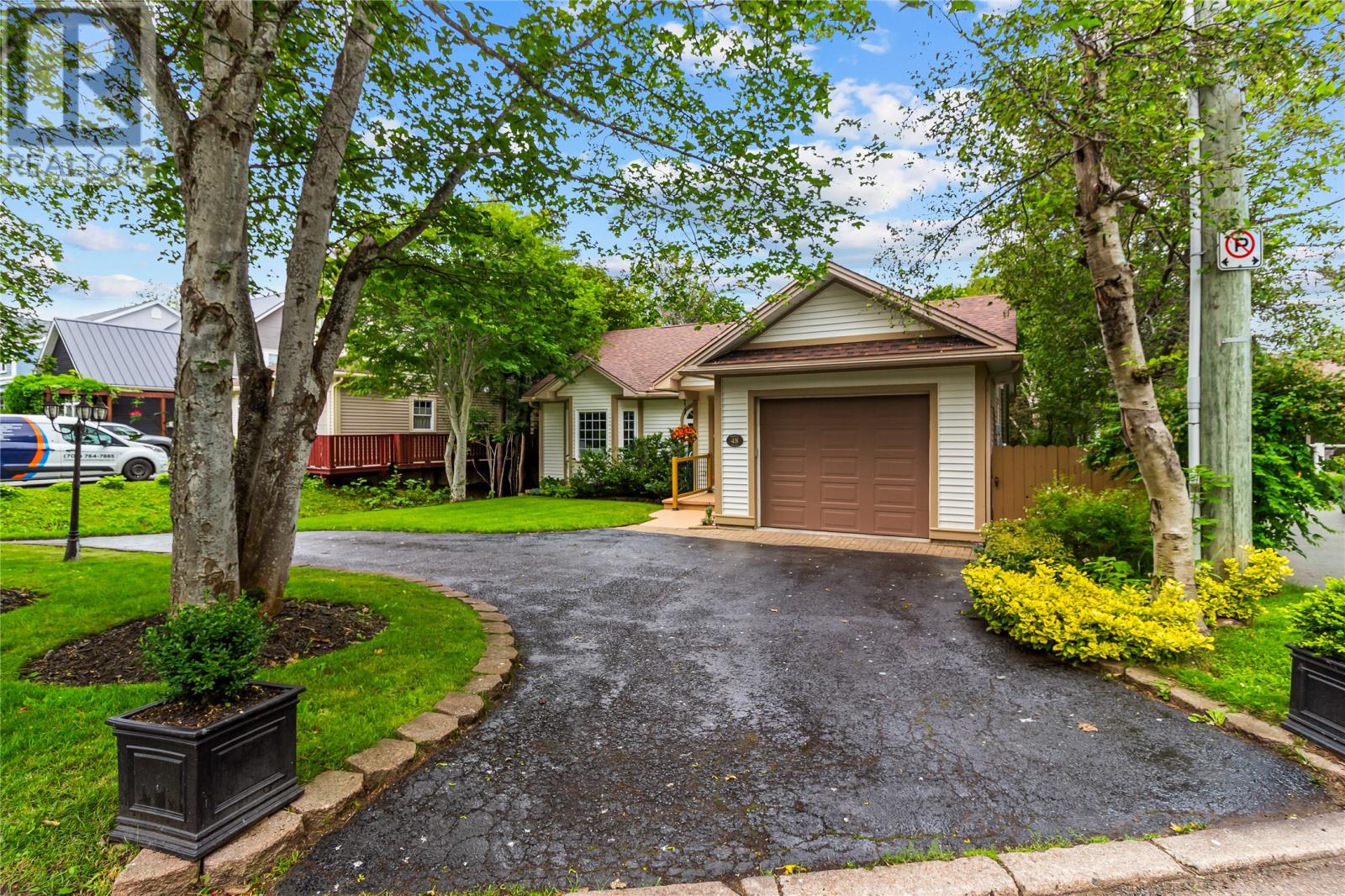 48 Squires Avenue, St. John's — photo 2