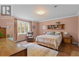 48 Squires Avenue thumbnail 19