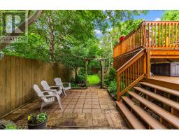 48 Squires Avenue thumbnail 36