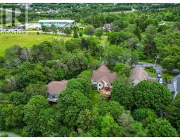 48 Squires Avenue thumbnail 4