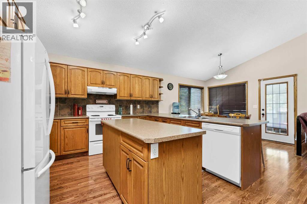 93 Park Meadows Court Southeast - Photo 6