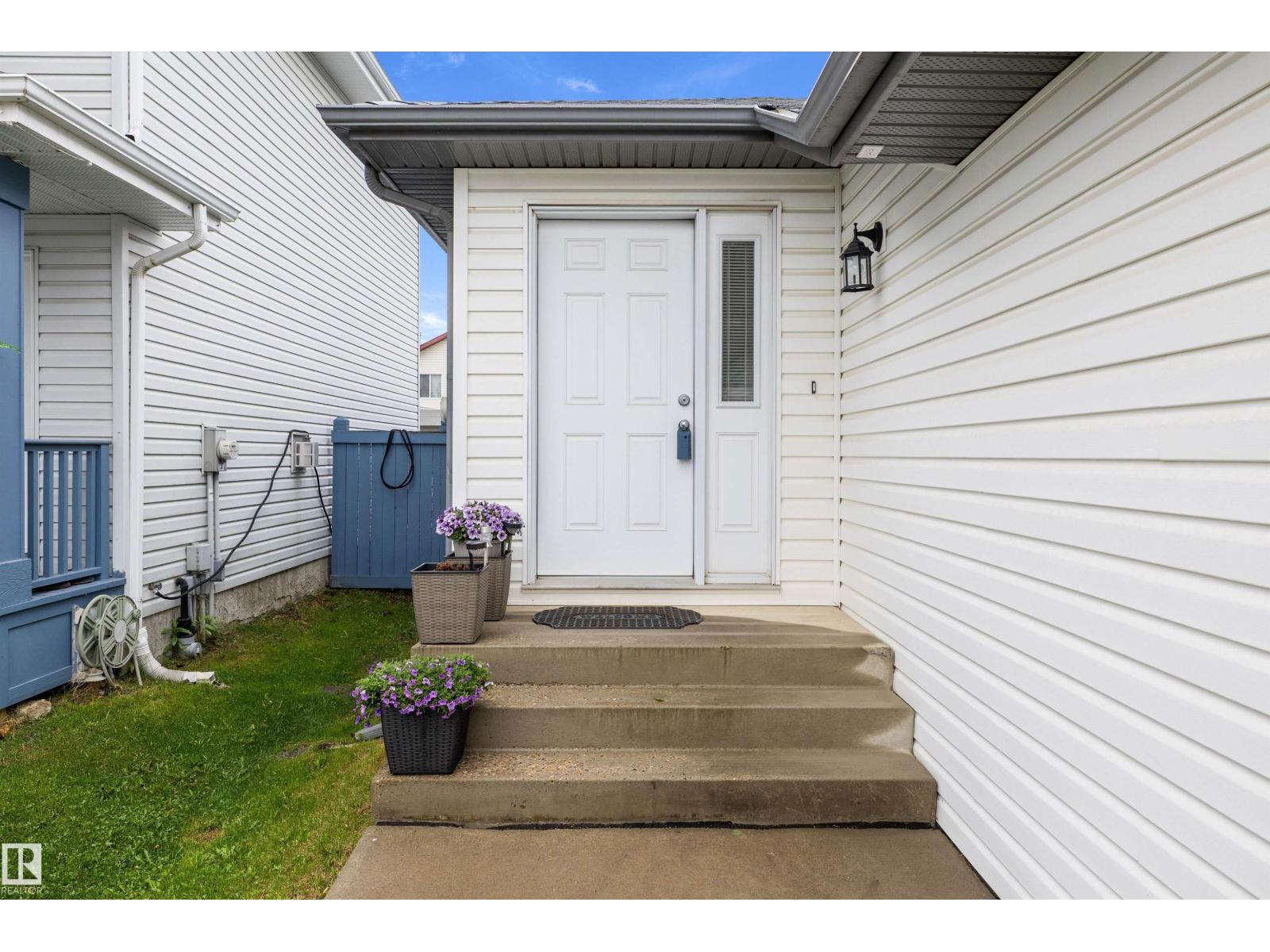 3344 24 AV NW - Image 3