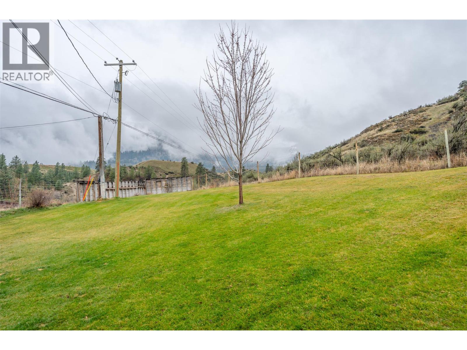 1418 FAIRVIEW Road - 56