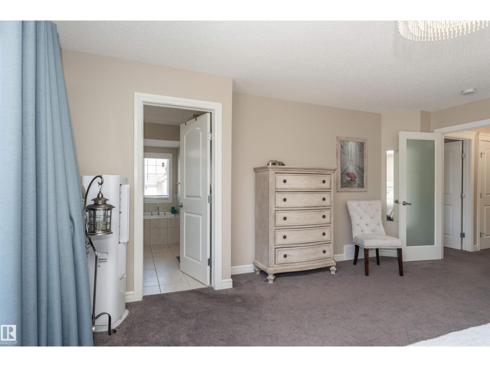 2304 89 Street SW - Photo 36