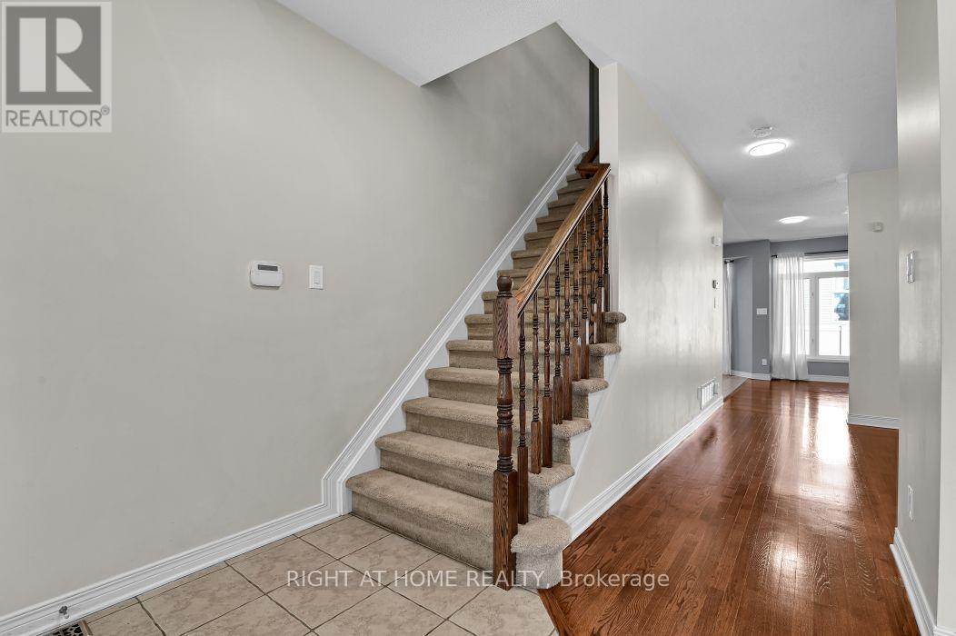 4 Bed, 3 Bath House for Sale in Ottawa – 196 LAMPLIGHTERS DRIVE, Ottawa – MLS# X13645428 - Image 15