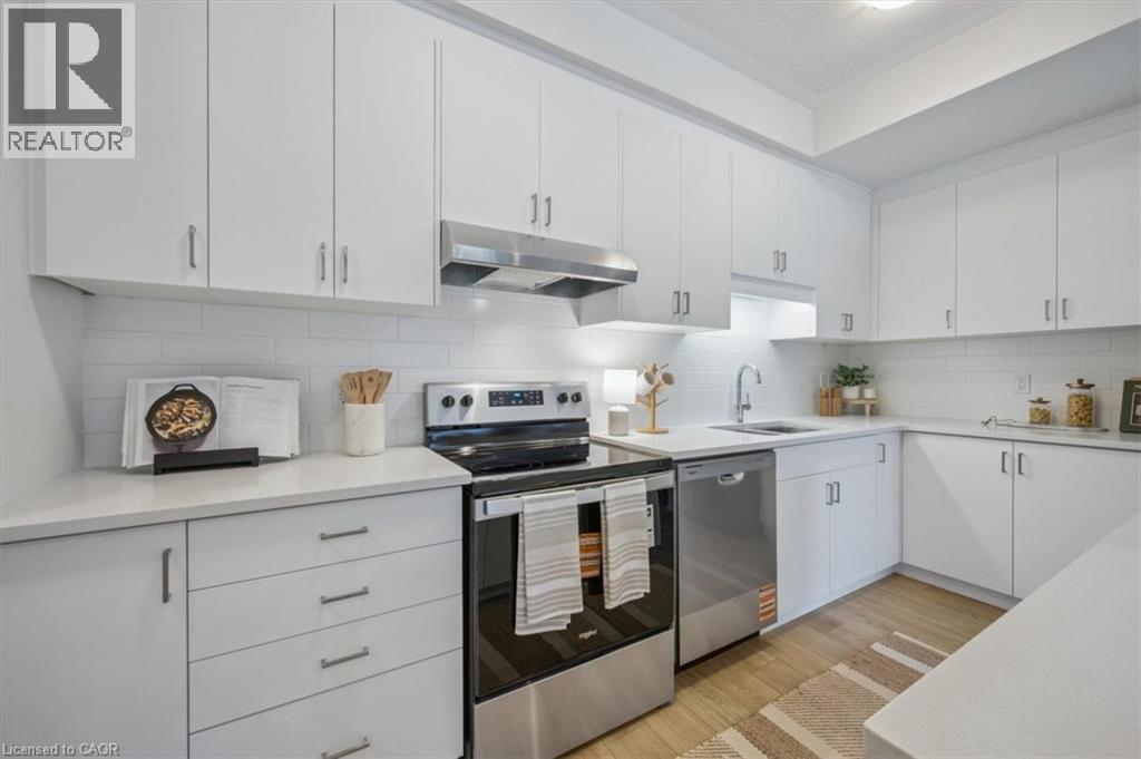 169 REVERIE Way, Kitchener — photo 3