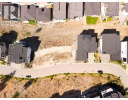 3608 Sagehill Court, Kelowna, BC V1V3G2 Photo 18