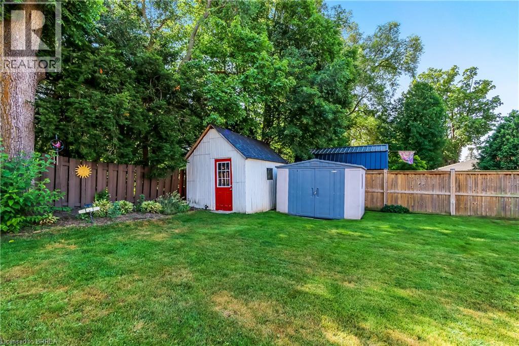 6 TOLHURST Avenue - 21