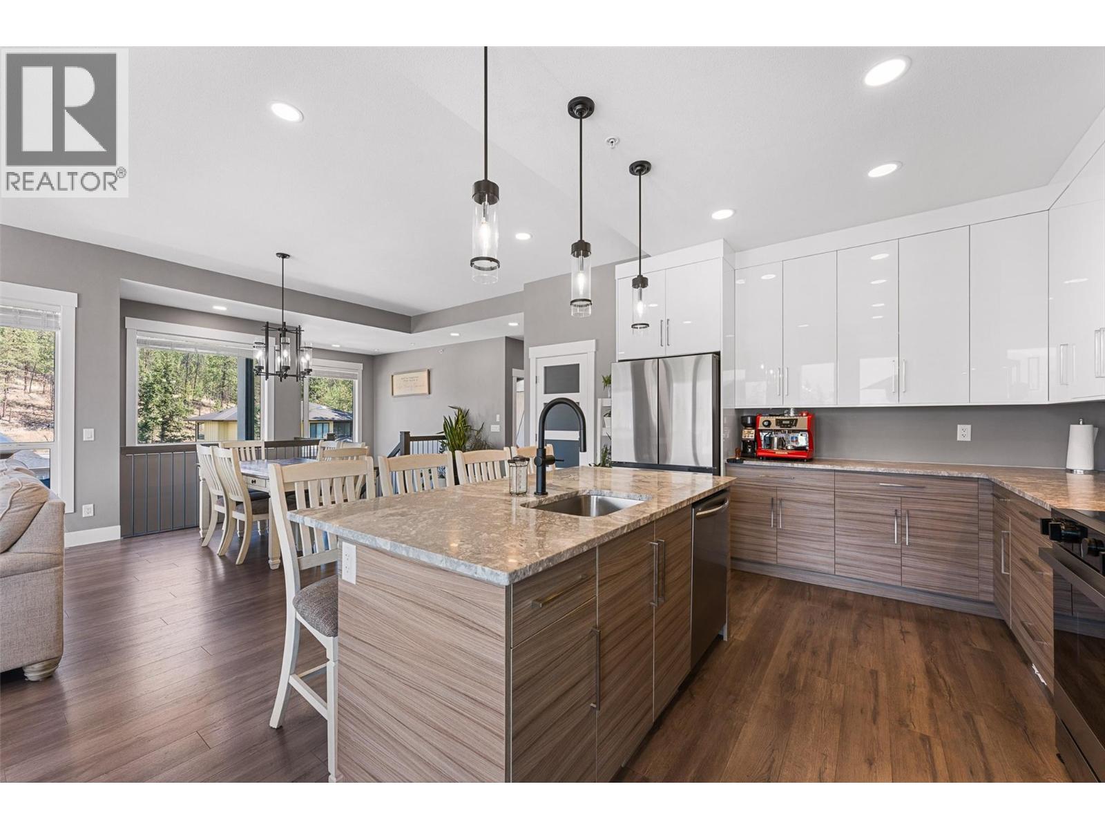  8819 Heritage Drive, Lake Country