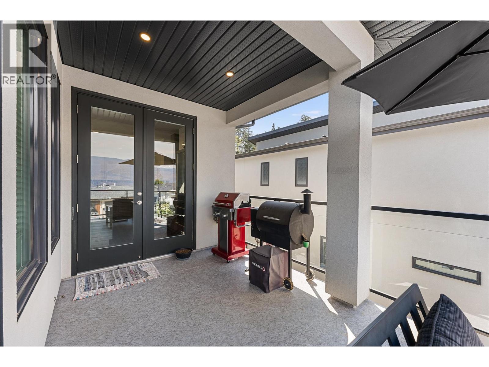  8819 Heritage Drive, Lake Country