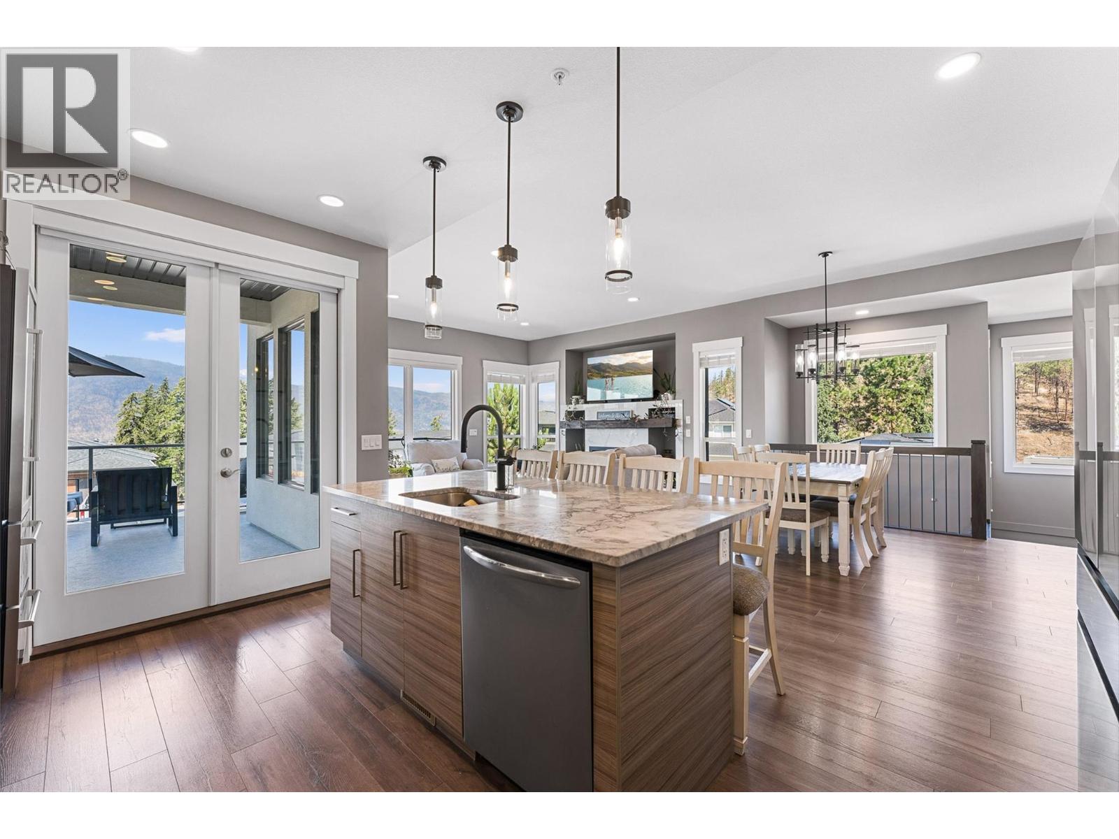  8819 Heritage Drive, Lake Country