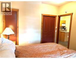 2090 Summit Drive Unit# 106, Panorama, BC V0A1T0 Photo 18
