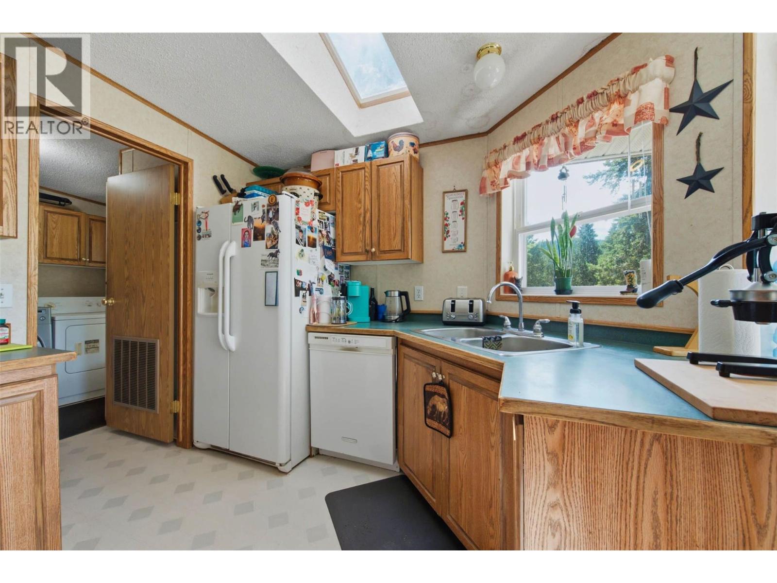 85 Candide Drive - 16