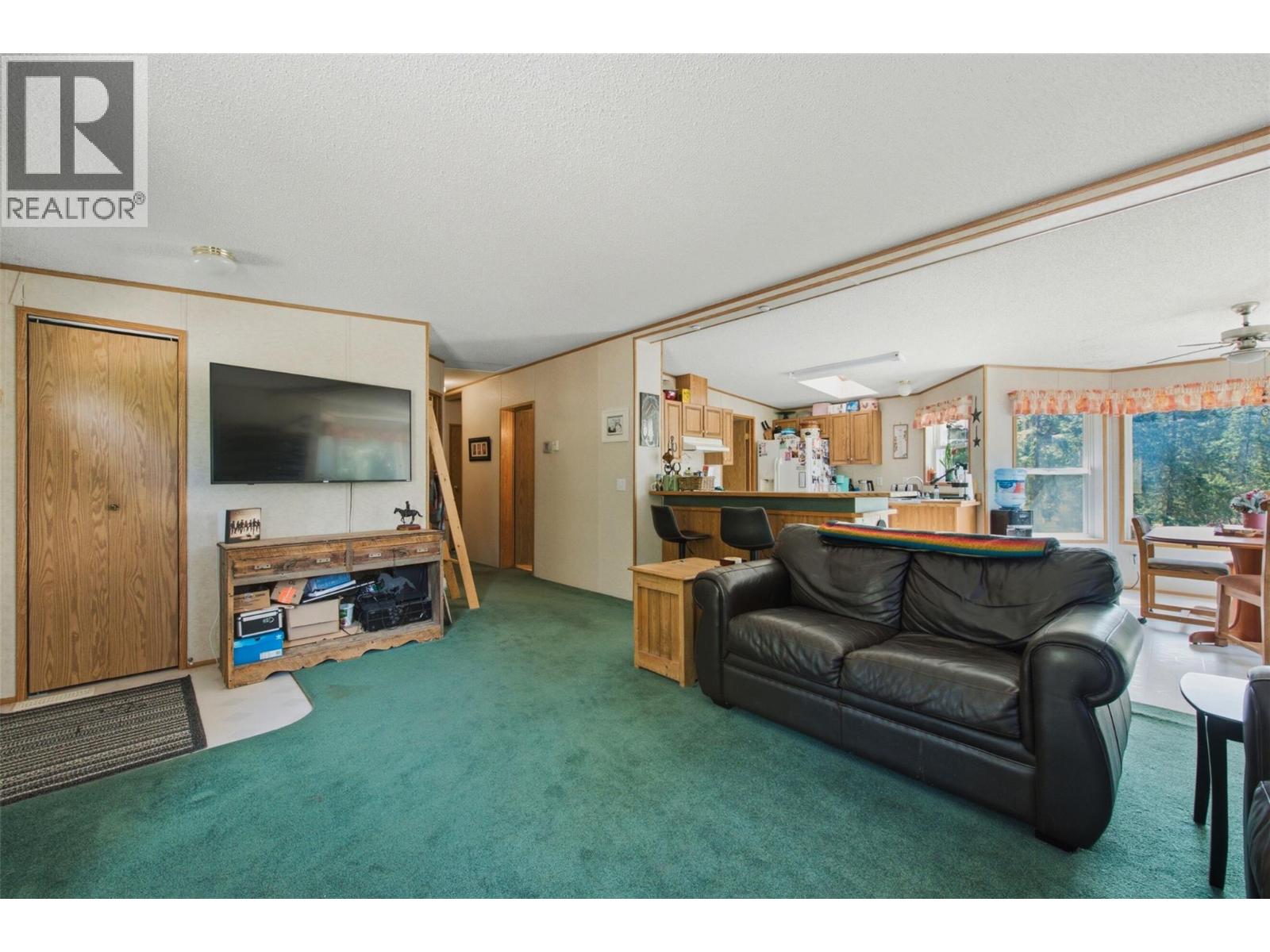 85 Candide Drive - Image 21
