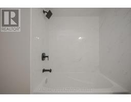 Lower Unit - 144 East 44th Street, Hamilton, ON L8T3H2 Photo 18