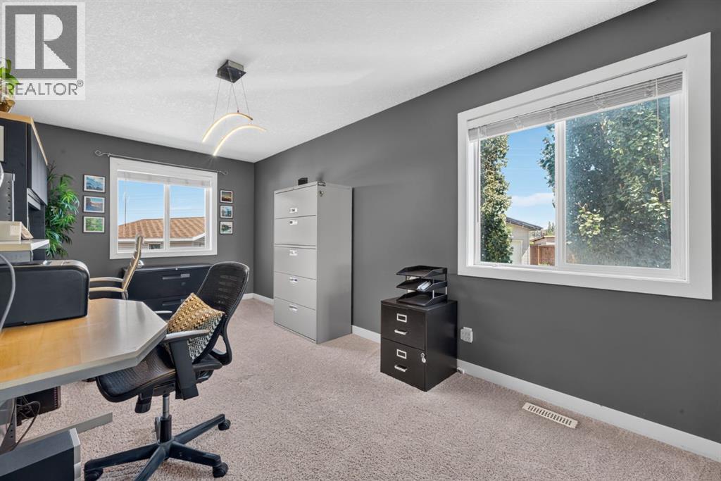 79 Cranberry Square SE - 30