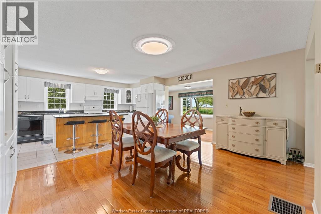 768 WEST BELLE RIVER ROAD - 10