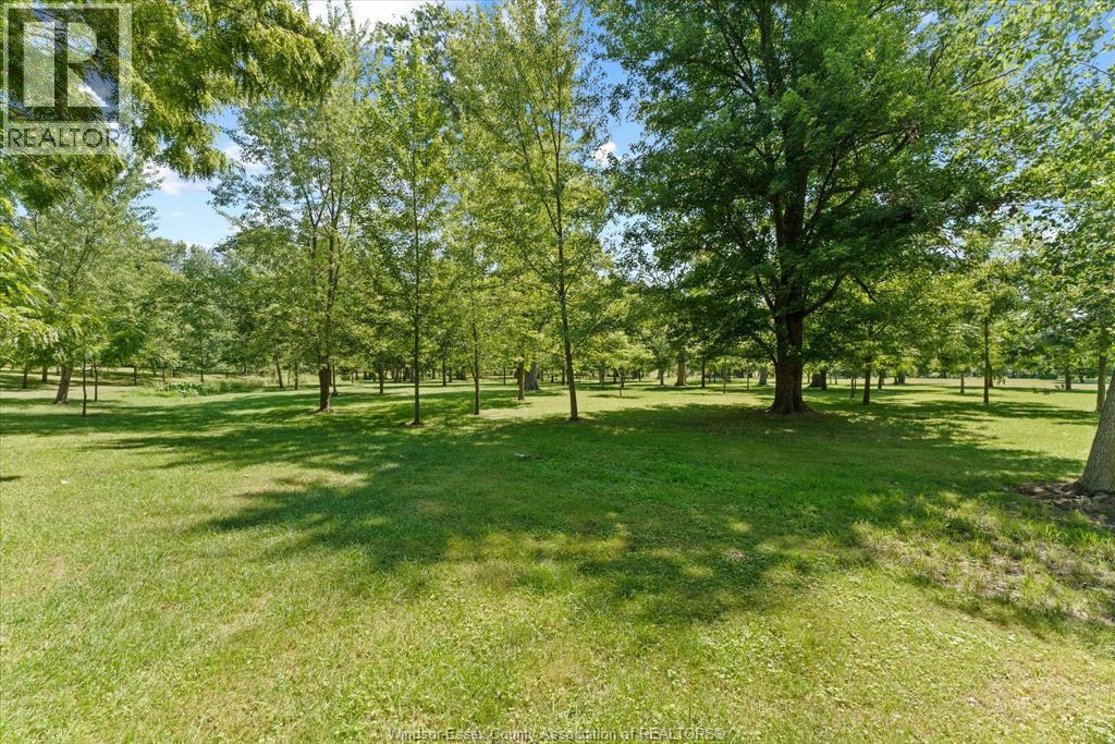 768 WEST BELLE RIVER ROAD - 33
