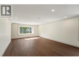 5454 Slocan Street, Vancouver, BC V5R2B1 Photo 10