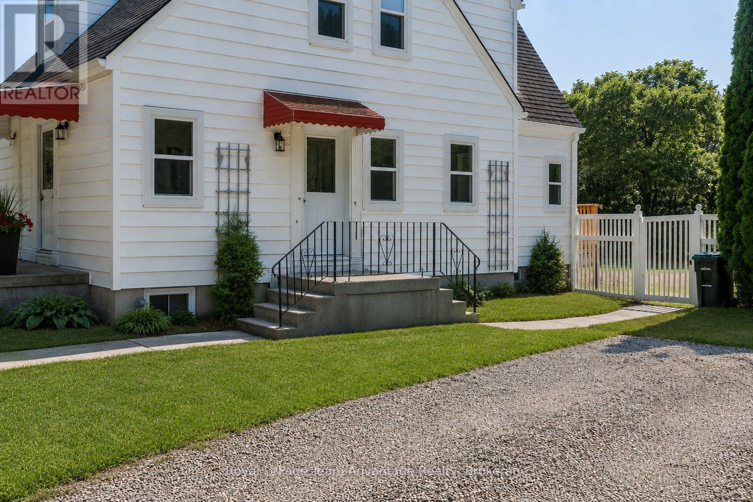9 HOUDEN STREET, Springwater (Elmvale) — photo 2