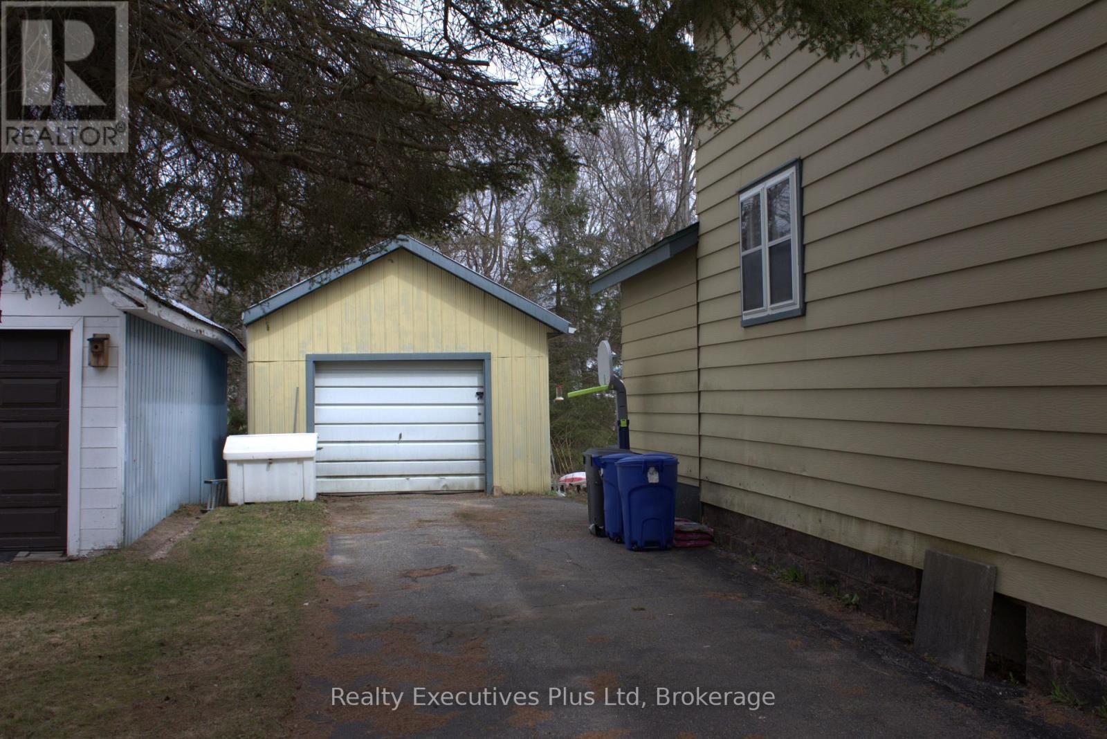 15 BARRIE STREET - Image 15