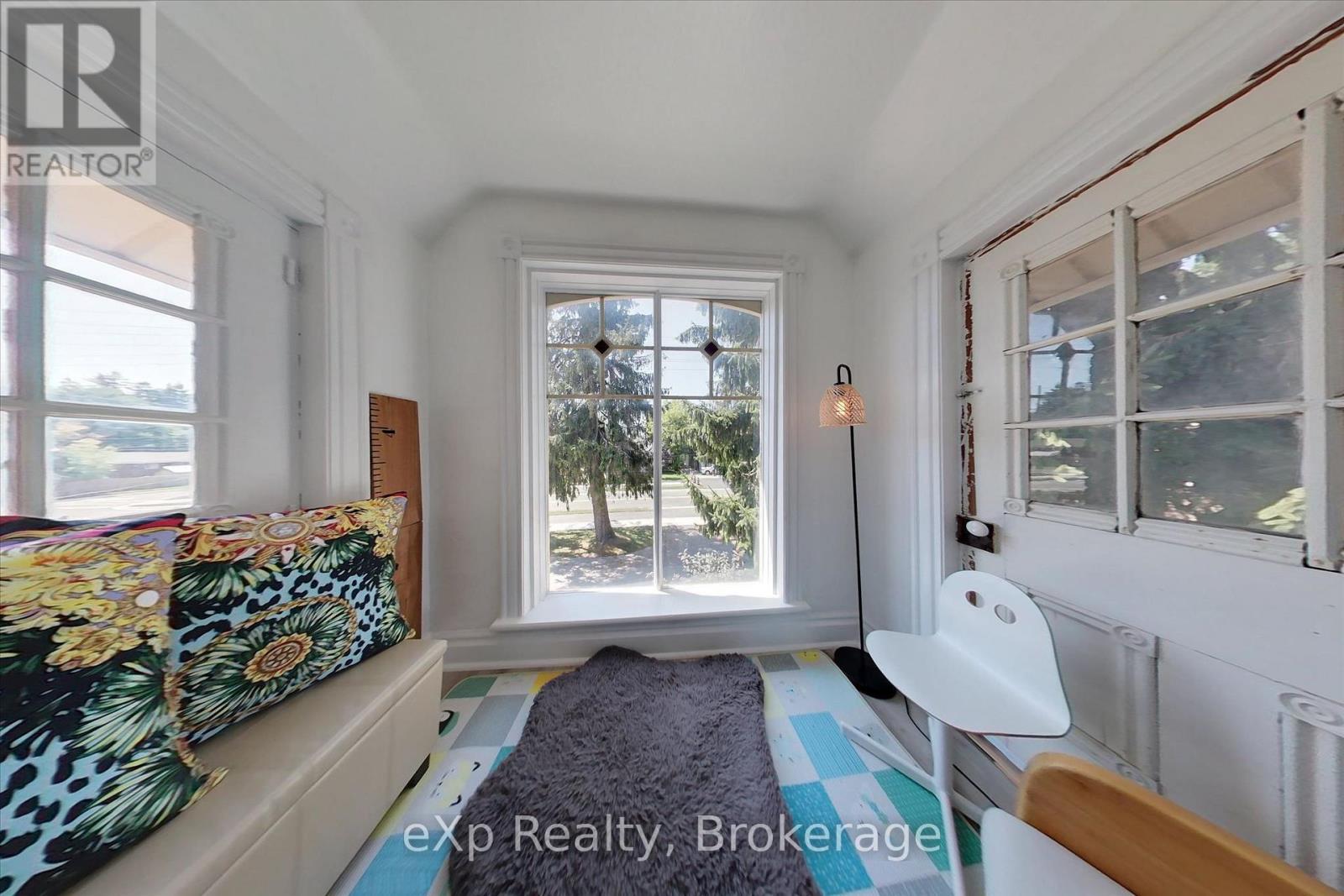 650 ST DAVID ST, NORTH ROAD - Image 33