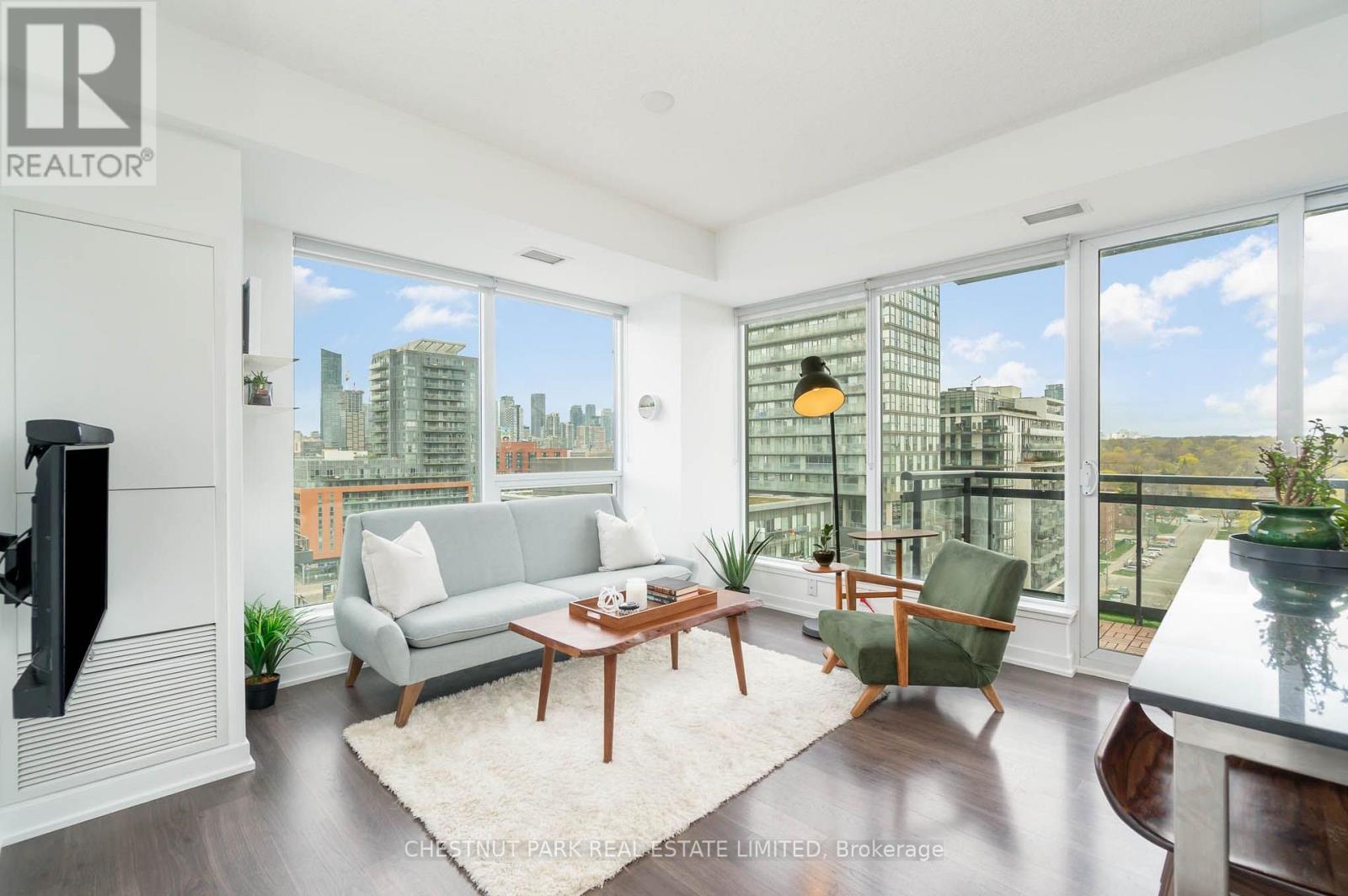 #1009 225 SACKVILLE STREET - 4