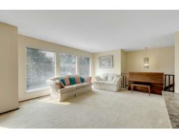 9012 145a Street, Surrey, BC V3R7Y4 Photo 7