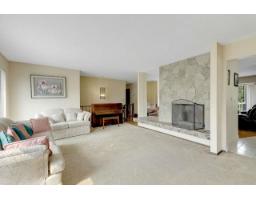 9012 145a Street, Surrey, BC V3R7Y4 Photo 6